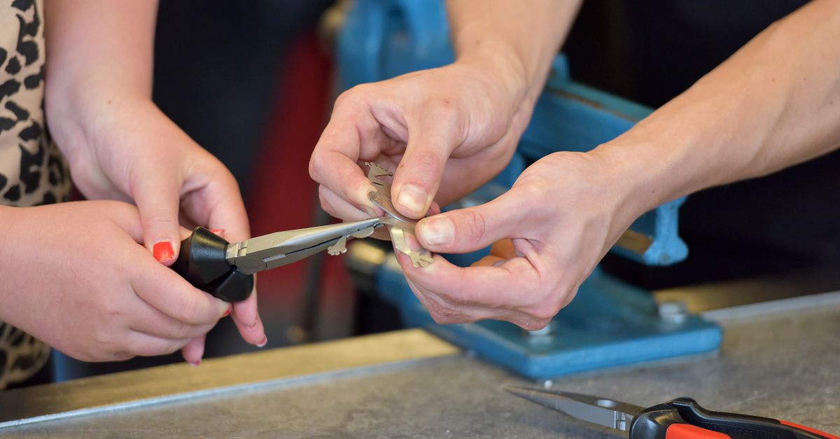 key maker professional — Rapid Locksmith